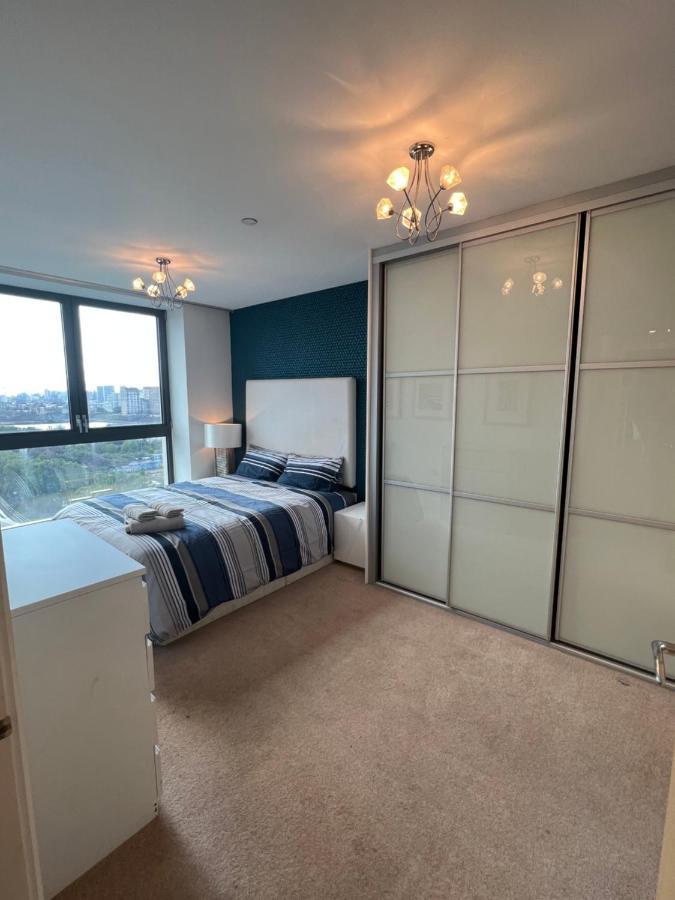 Cityscape Serenity: 10Th Floor Oasis Near City Airport, Excel & 02 Διαμέρισμα Λονδίνο Εξωτερικό φωτογραφία