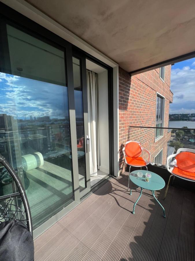 Cityscape Serenity: 10Th Floor Oasis Near City Airport, Excel & 02 Διαμέρισμα Λονδίνο Εξωτερικό φωτογραφία